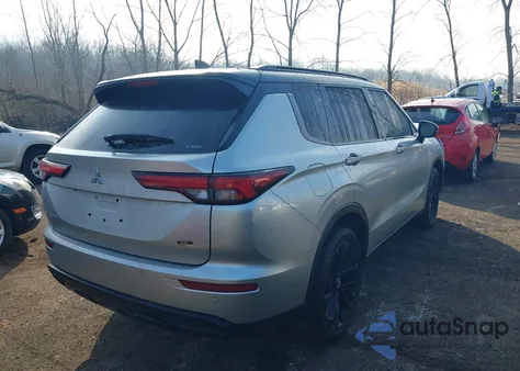 2024 Mitsubishi Outlander Sel 2.5 S-Awc/Sel Black Edition S-Awc/Sel Platinum Edition S-Awc z USA, uszkodzony, nr VIN JA4J4WA81RZ068875